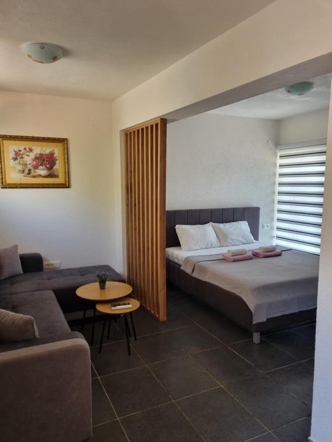 Apartmani Mihailovic บุดวา ภายนอก รูปภาพ