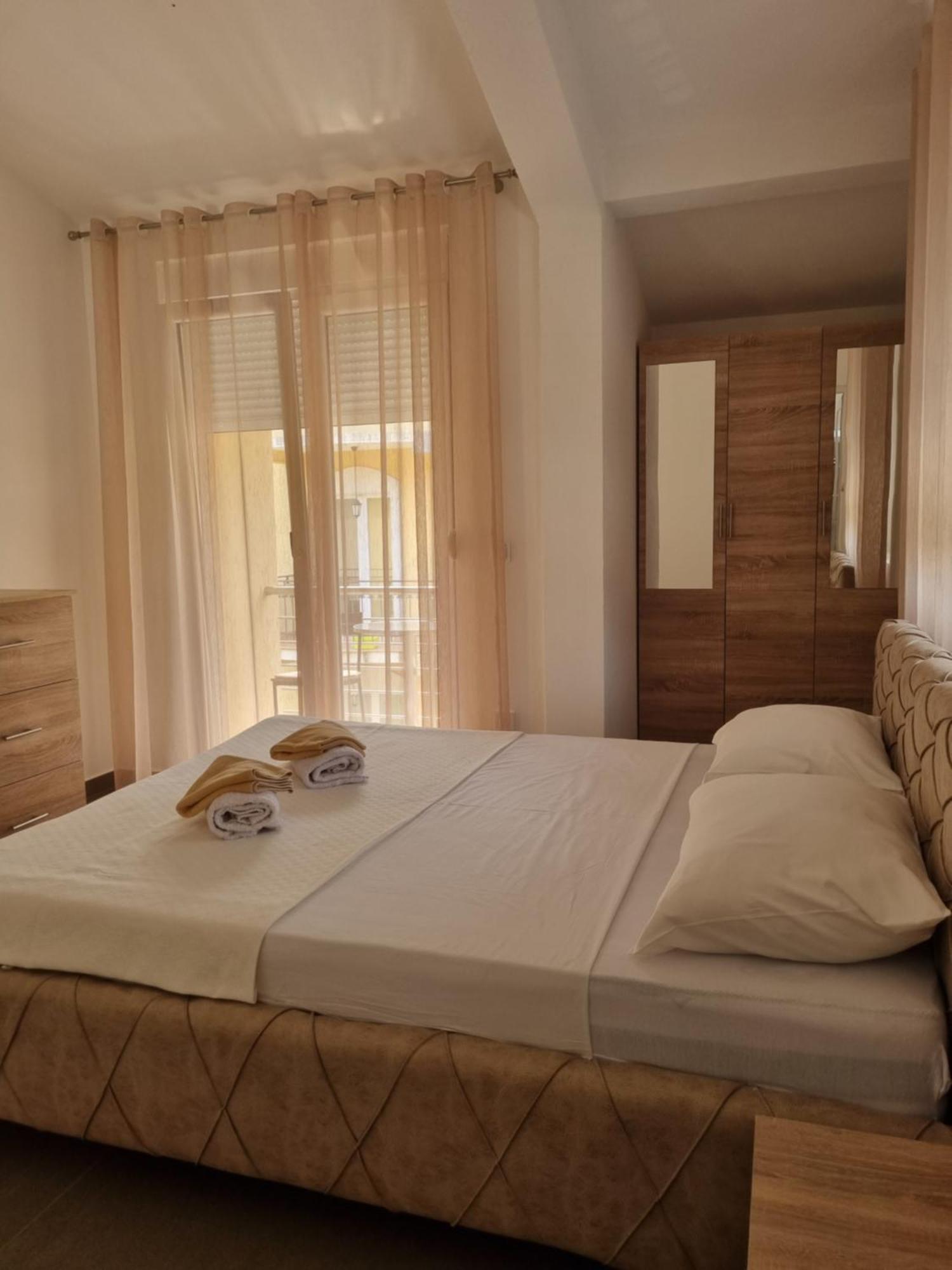 Apartmani Mihailovic บุดวา ภายนอก รูปภาพ