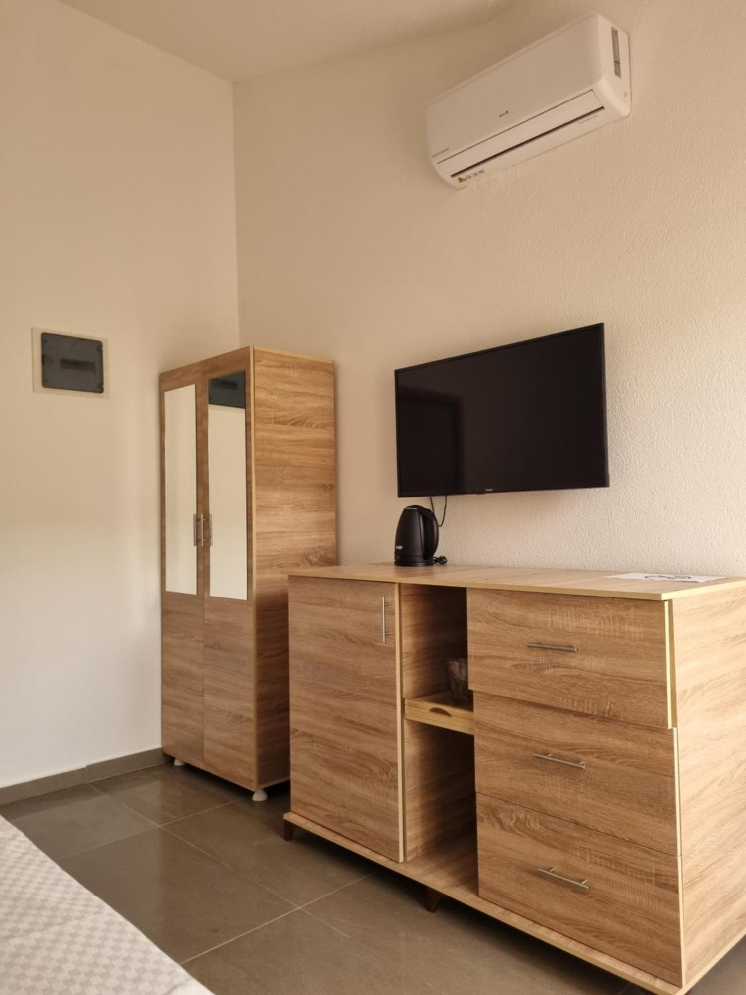 Apartmani Mihailovic บุดวา ภายนอก รูปภาพ