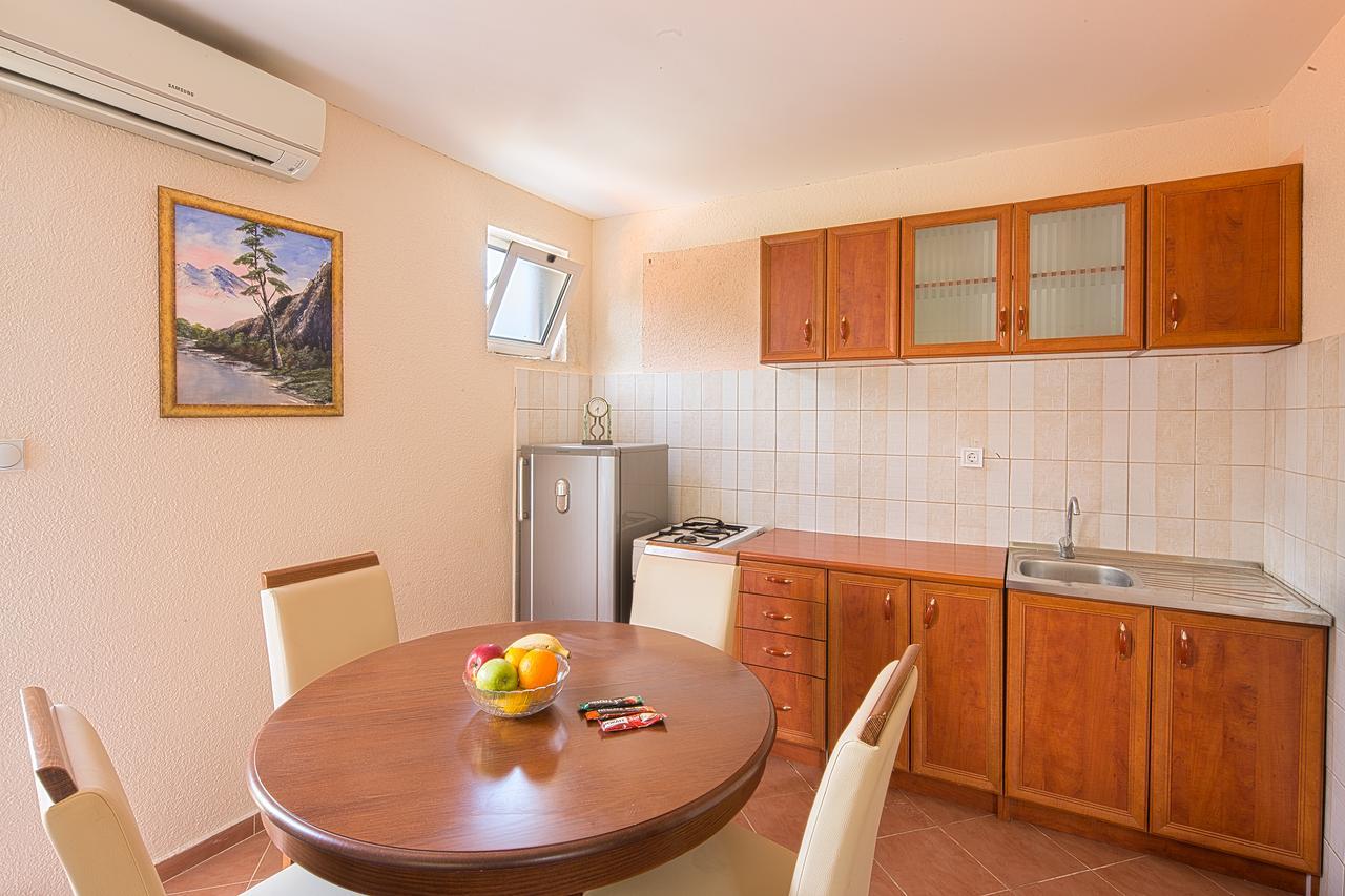 Apartmani Mihailovic บุดวา ภายนอก รูปภาพ