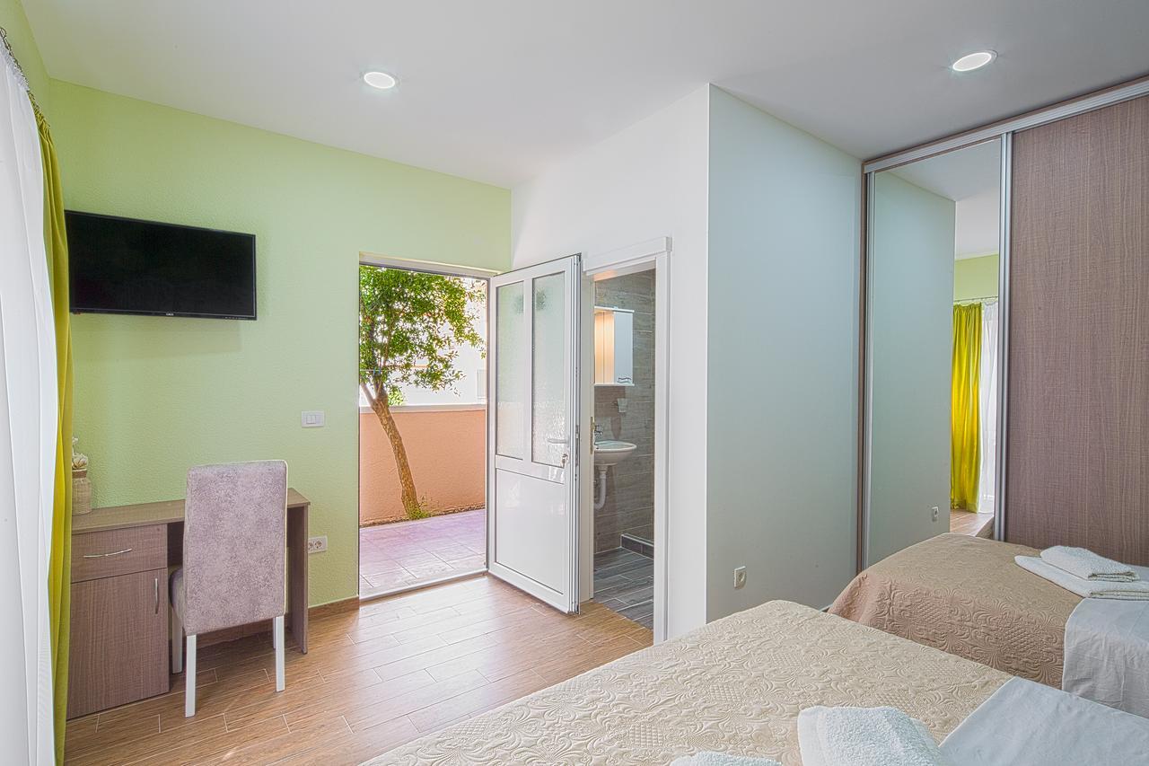 Apartmani Mihailovic บุดวา ภายนอก รูปภาพ